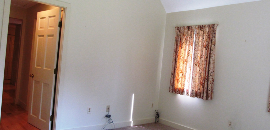 17 Wonderbrook Dr, Kennebunk – YEAR ROUND RENTAL