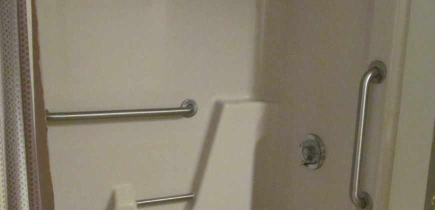 17 Wonderbrook Dr, Kennebunk – YEAR ROUND RENTAL