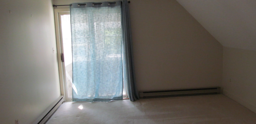 17 Wonderbrook Dr, Kennebunk – YEAR ROUND RENTAL