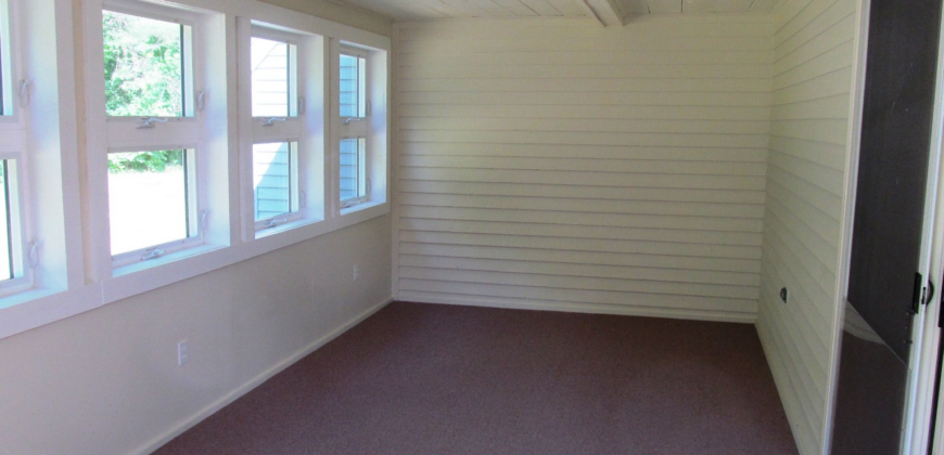 17 Wonderbrook Dr, Kennebunk – YEAR ROUND RENTAL