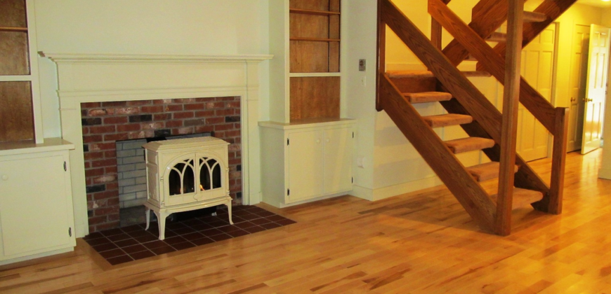 17 Wonderbrook Dr, Kennebunk – YEAR ROUND RENTAL