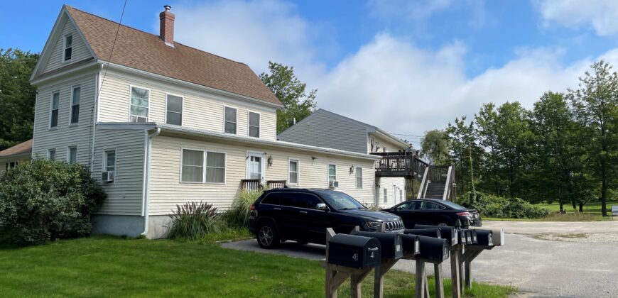 95 Western Ave, Kennebunk – Year Round Apartment