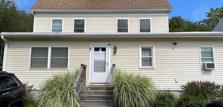 95 Western Ave, Kennebunk – Year Round Apartment