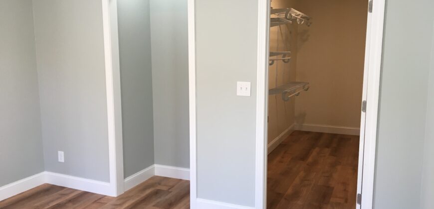 95 Western Ave, Kennebunk – Year Round Apartment