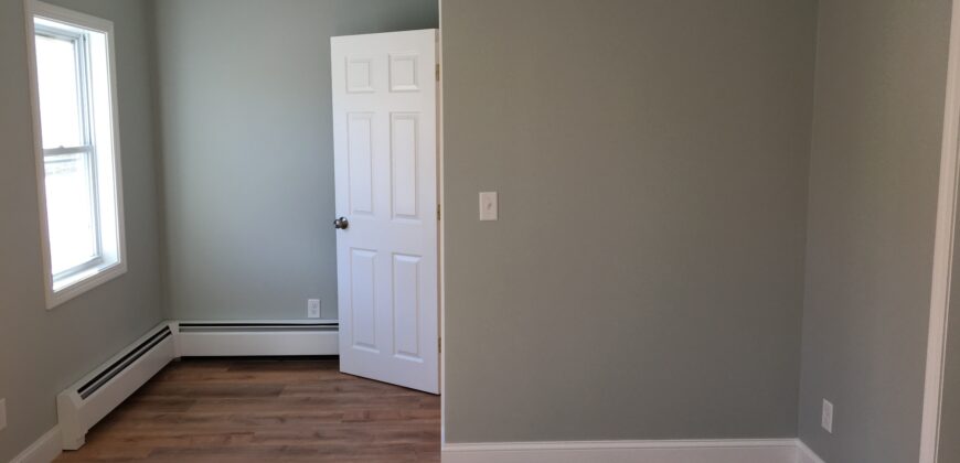95 Western Ave, Kennebunk – Year Round Apartment