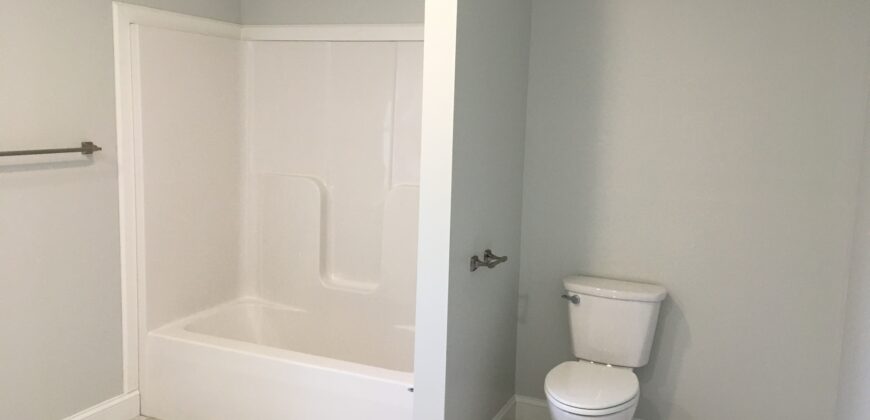 95 Western Ave, Kennebunk – Year Round Apartment