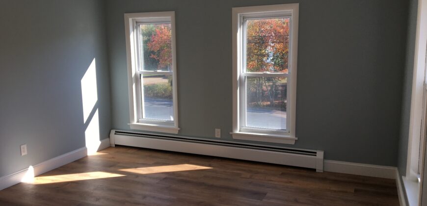95 Western Ave, Kennebunk – Year Round Apartment