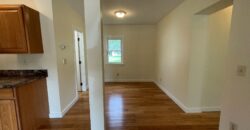 95 Western Ave, Unit B, Kennebunk – Year Round Apartment