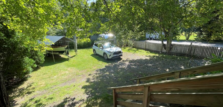 14 Brown St, Kennebunk – YEAR ROUND Barn Loft Studio Apartment