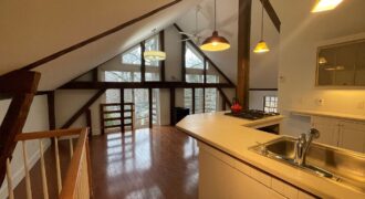 14 Brown St, Kennebunk – YEAR ROUND Studio Apartment