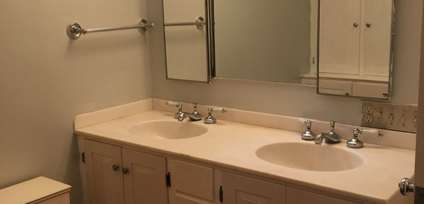 20 North St, Kennebunkport – 6 Month Winter Rental