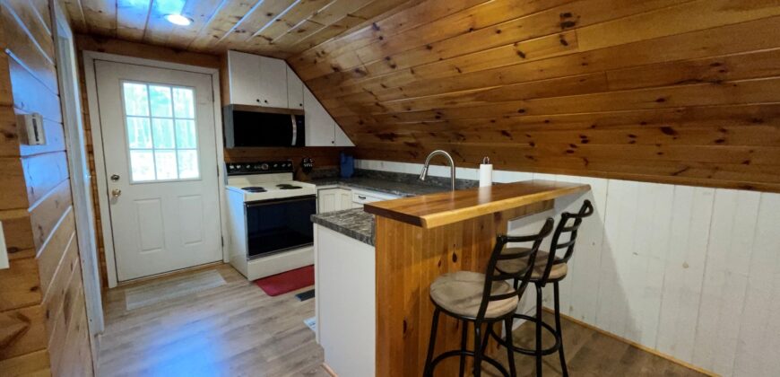 8 Tow Truck Way, APT, Kennebunk – YEAR ROUND RENTAL