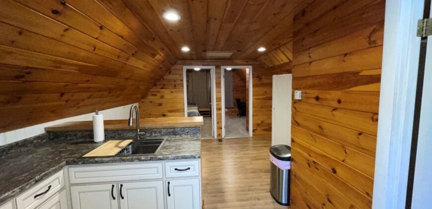 8 Tow Truck Way, APT, Kennebunk – YEAR ROUND RENTAL