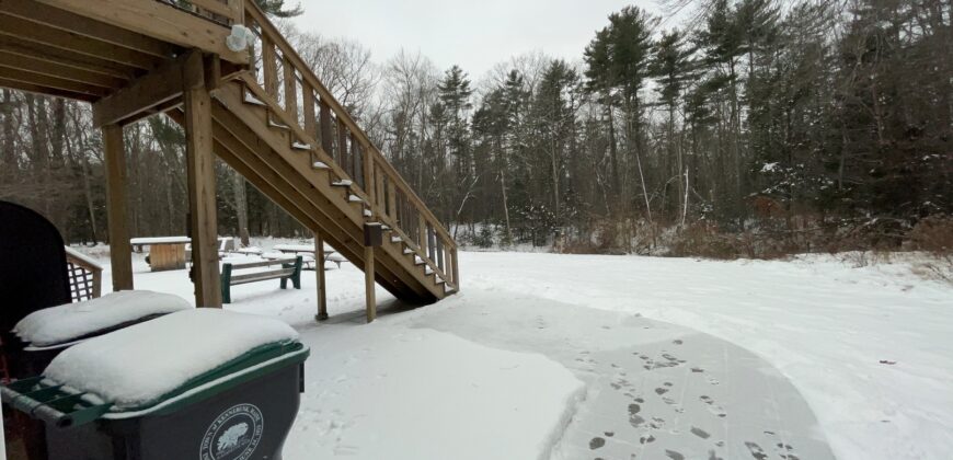 8 Tow Truck Way, APT, Kennebunk – YEAR ROUND RENTAL