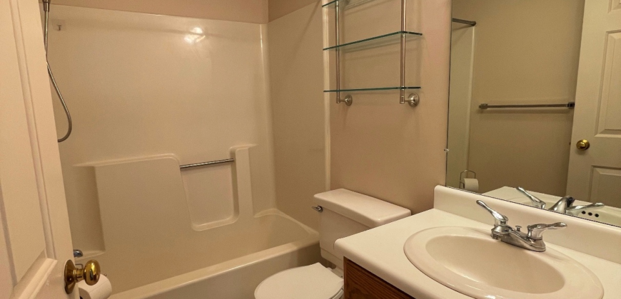 2 Chickadee Lane, Kennebunk – YEAR ROUND RENTAL