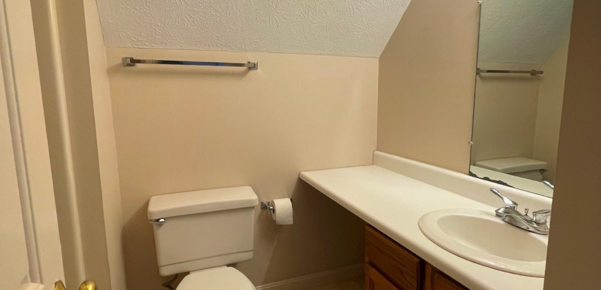 2 Chickadee Lane, Kennebunk – YEAR ROUND RENTAL