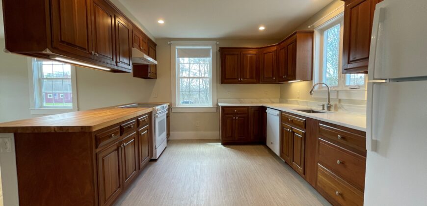 39 Old Post Rd, Arundel – YEAR ROUND RENTAL
