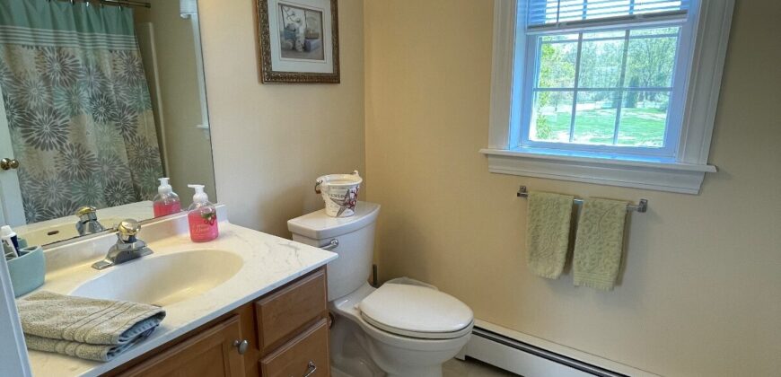 11 Beachwood Ave, Kennebunkport – YEAR ROUND RENTAL