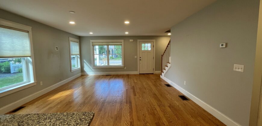 17 Webhannet Place, Kennebunk – Year Round Rental