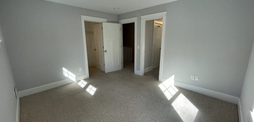17 Webhannet Place, Kennebunk – Year Round Rental
