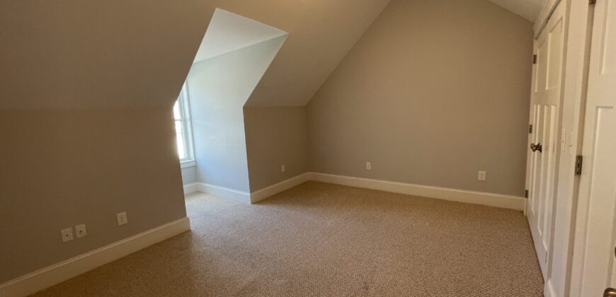 17 Webhannet Place, Kennebunk – Year Round Rental